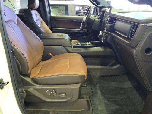 2024 Ford Expedition King Ranch