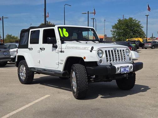 2016 Jeep Wrangler Unlimited Sahara