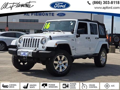 2016 Jeep Wrangler Unlimited Sahara