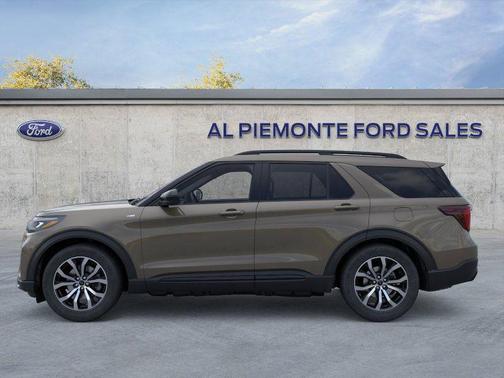 Marsh Gray 2026 Ford Explorer ST-Line