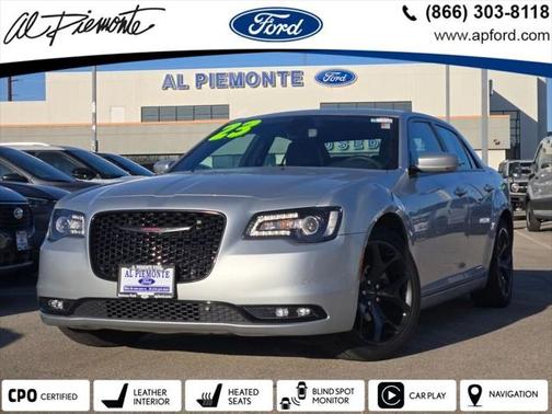 2023 Chrysler 300 S