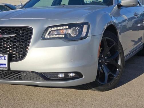2023 Chrysler 300 S