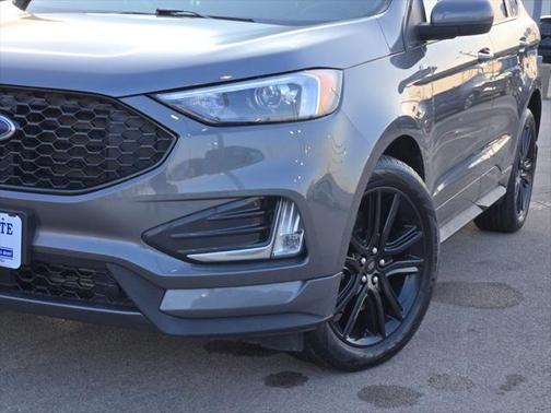 2022 Ford Edge ST Line