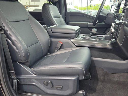 Agate Black Metallic 2023 Ford F-150 XLT