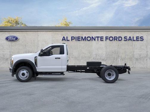 2026 Ford F-450 DRW
