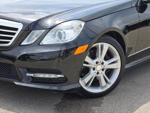 2013 Mercedes-Benz E-Class 4MATIC