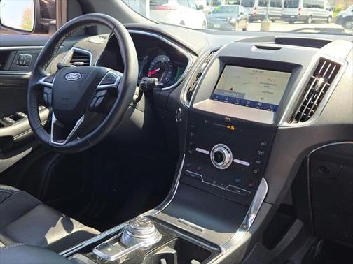 2020 Ford Edge ST