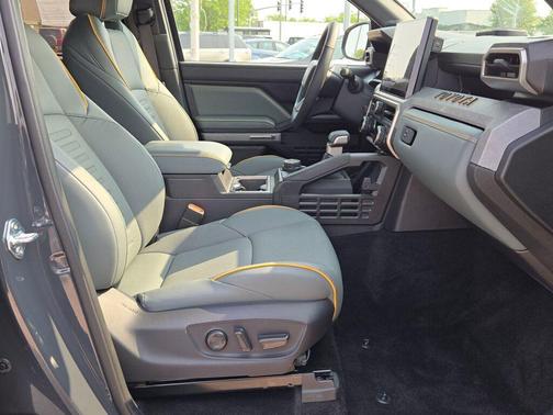 2024 Toyota Tacoma Hybrid Trailhunter