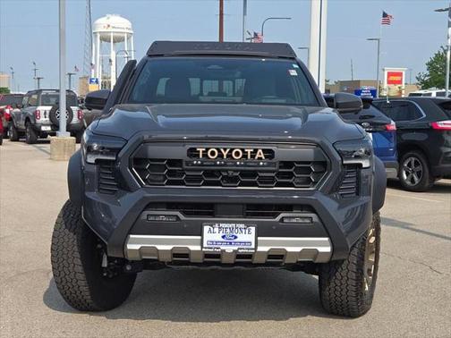 2024 Toyota Tacoma Hybrid Trailhunter