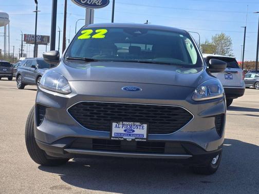 Carbonized Gray Metallic 2022 Ford Escape SE
