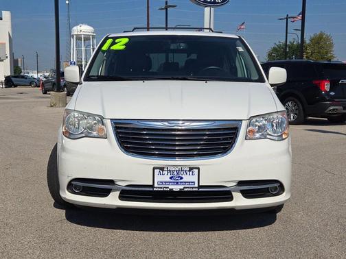 2012 Chrysler Town & Country Touring