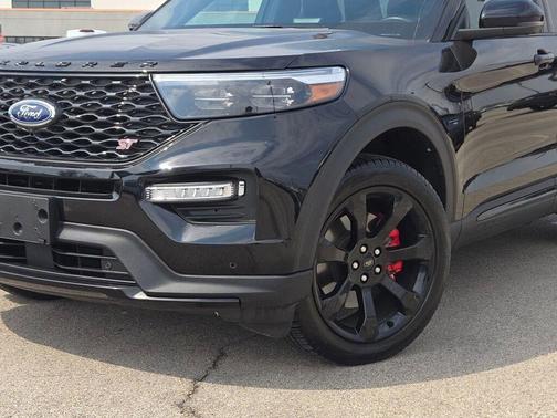 Agate Black Metallic 2023 Ford Explorer ST