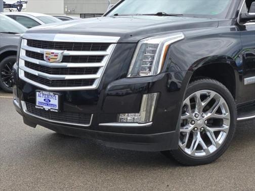 2020 Cadillac Escalade Luxury