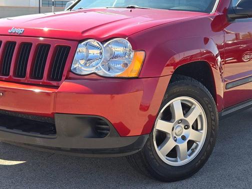 Inferno Red Crystal Pearlcoat 2009 Jeep Grand Cherokee Laredo