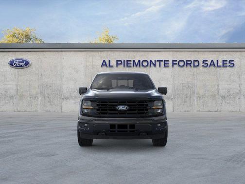 Agate Black Metallic 2026 Ford F-150 XLT