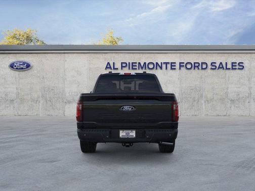 Agate Black Metallic 2026 Ford F-150 XLT