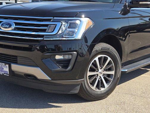 Shadow Black 2018 Ford Expedition XLT