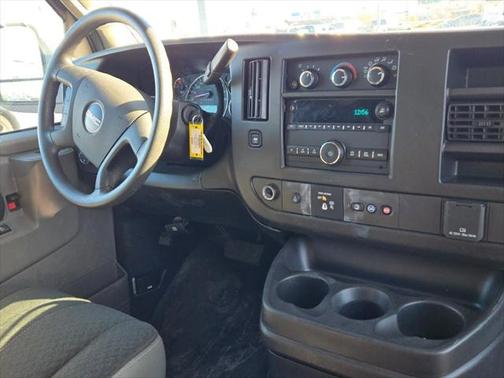 2022 GMC Savana 2500 Work Van