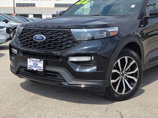2022 Ford Explorer ST-Line