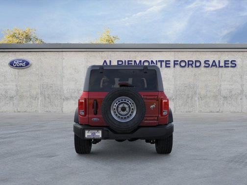 Ruby Red Metallic Tinted Clearcoat 2026 Ford Bronco Base