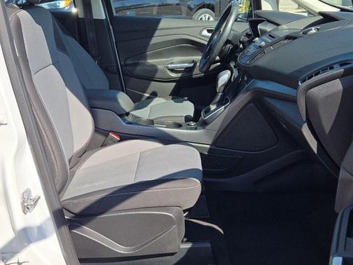 2017 Ford C-Max Energi SE