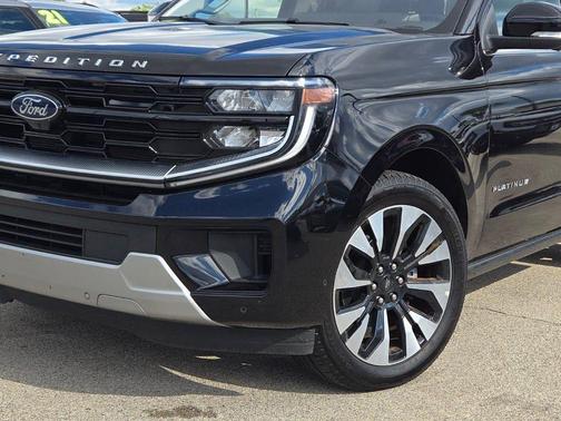 Black Metallic 2025 Ford Expedition Platinum