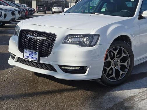 2017 Chrysler 300 S