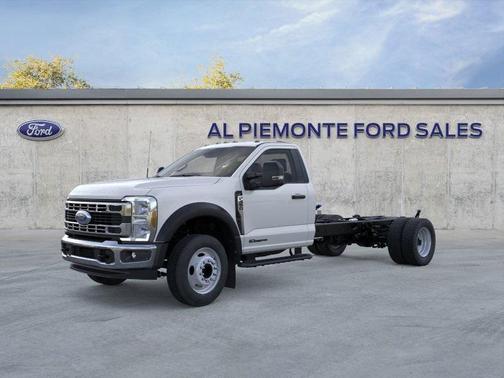 2026 Ford F-450 DRW
