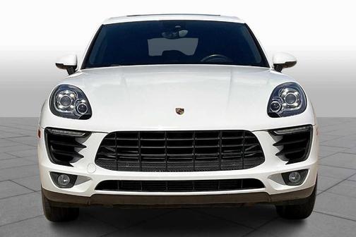 2017 Porsche Macan Base
