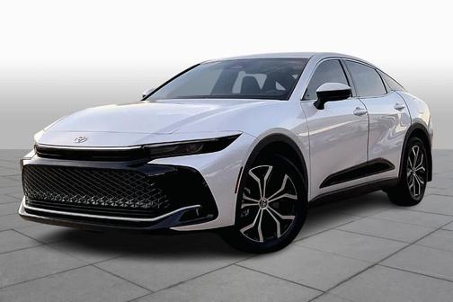 2023 Toyota Crown XLE