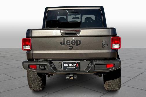 2023 Jeep Gladiator Sport