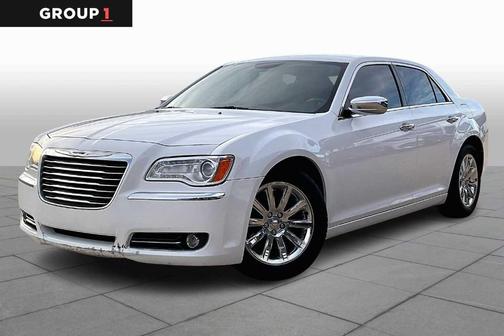 2013 Chrysler 300C Base