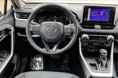 Ice 2024 Toyota RAV4 XLE