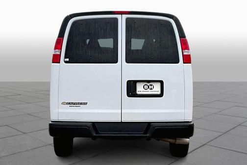 2023 Chevrolet Express 3500 LS