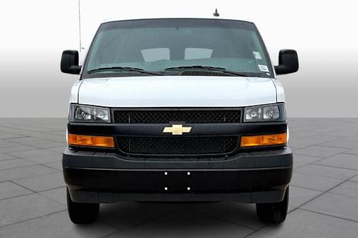 2023 Chevrolet Express 3500 LS