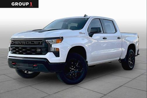 Summit White 2026 Chevrolet Silverado 1500 Custom Trail Boss