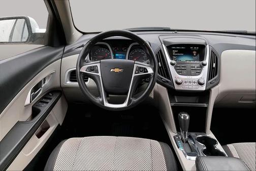 Summit White 2017 Chevrolet Equinox 1LT