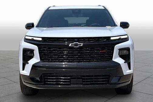 White 2026 Chevrolet Traverse RS