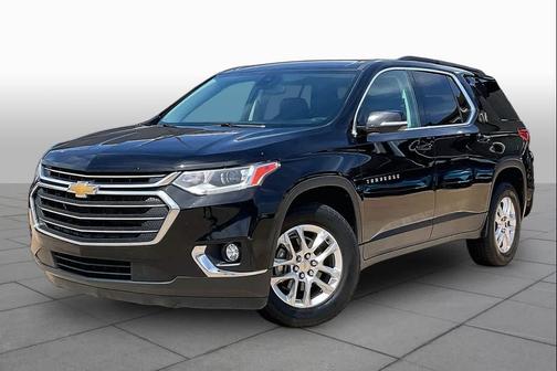 Mosaic Black Metallic 2020 Chevrolet Traverse LT Cloth
