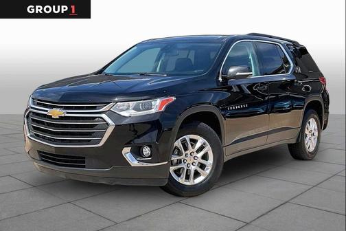 Mosaic Black Metallic 2020 Chevrolet Traverse LT Cloth