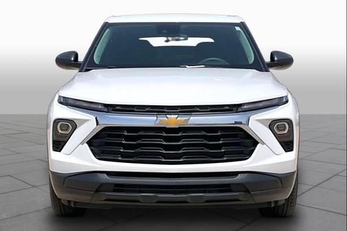 Summit White 2025 Chevrolet Trailblazer LS
