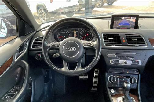 2017 Audi Q3 2.0T Premium Plus