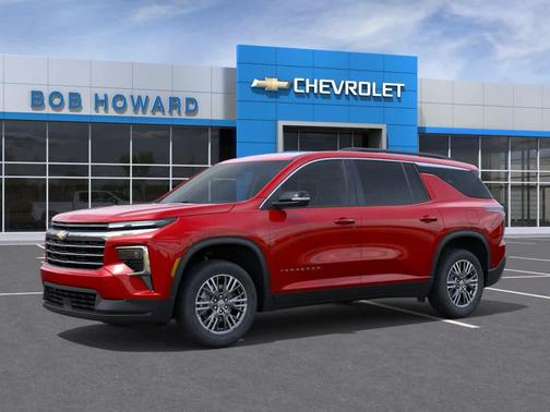 Radiant Red Tintcoat 2026 Chevrolet Traverse LT