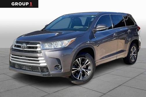 2018 Toyota Highlander LE