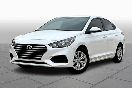 2022 Hyundai Accent SE