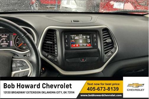 Deep Cherry Red Crystal Pearlcoat 2015 Jeep Cherokee Latitude