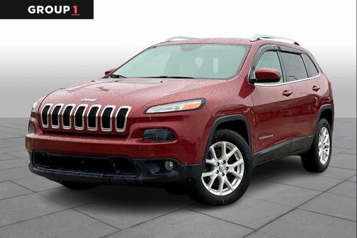 Deep Cherry Red Crystal Pearlcoat 2015 Jeep Cherokee Latitude