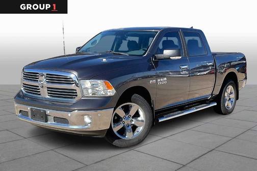 2015 RAM 1500 SLT