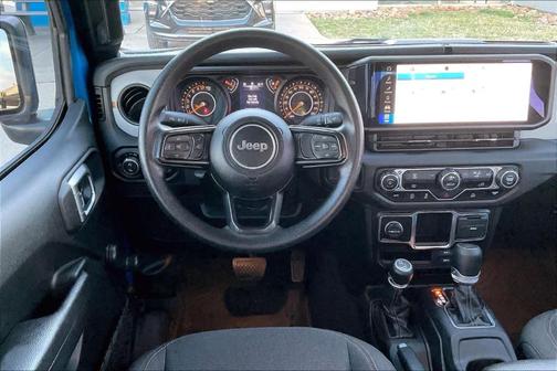 2024 Jeep Gladiator Sport