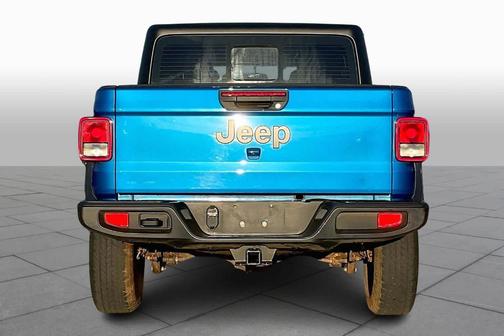 2024 Jeep Gladiator Sport